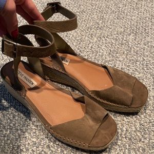 Steve Madden sandals
